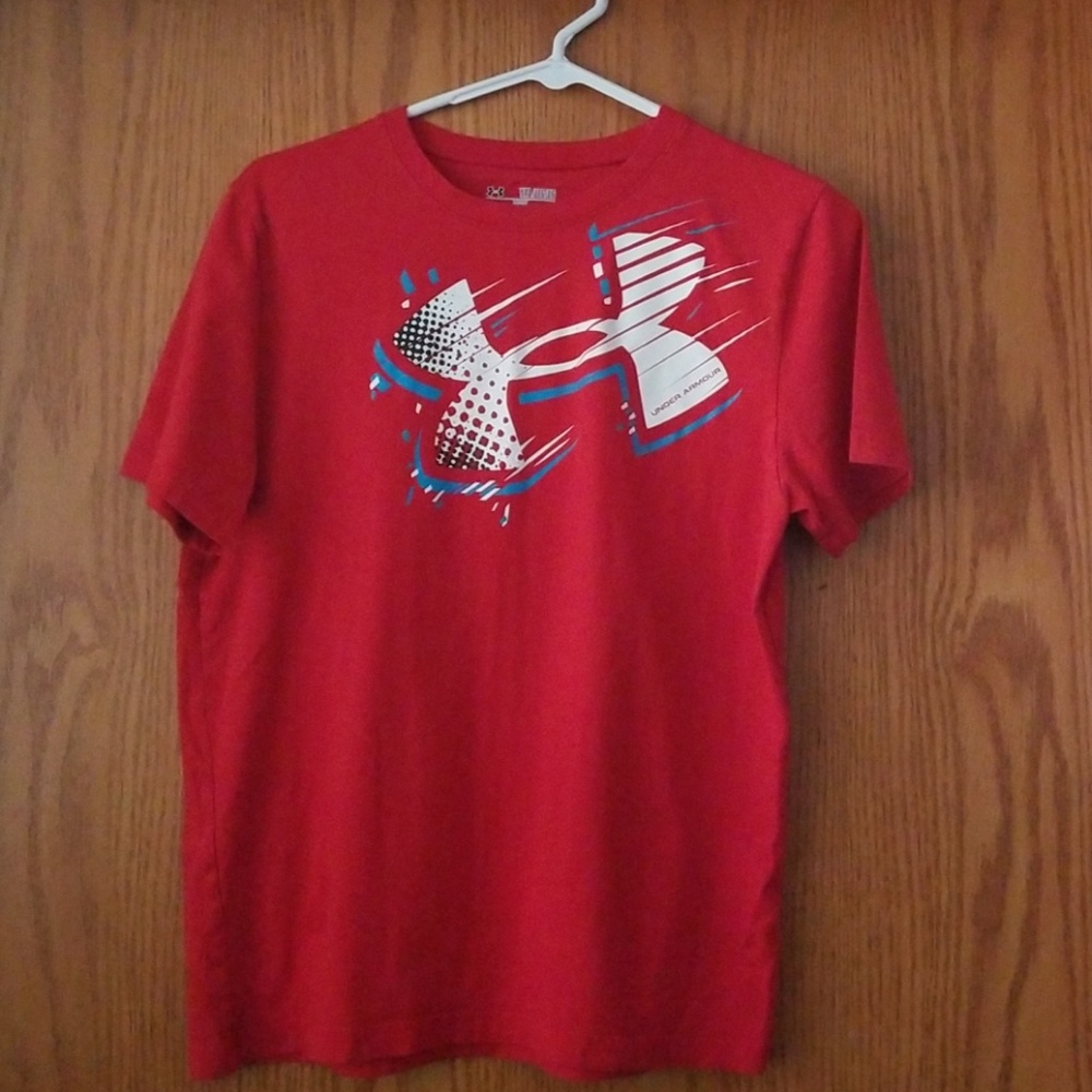 Boys Under Armour tshirt